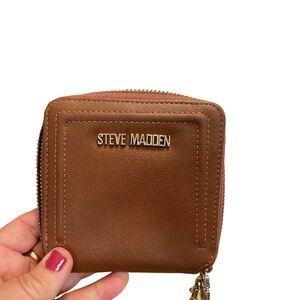 Steve Madden Brown Wallet with Zipper and Handle (about 5 inch square)